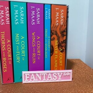 3D Printed Bookshelf Fantasy Sign